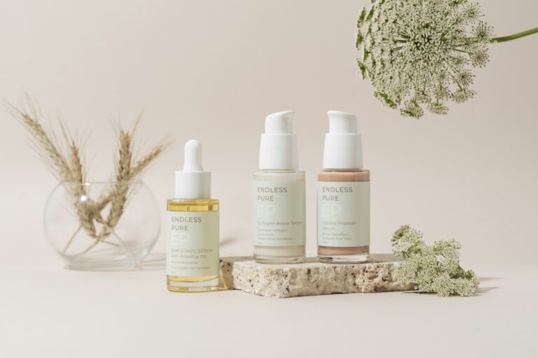Fragrance-free skincare set products arranged on a tray for sensitive skin