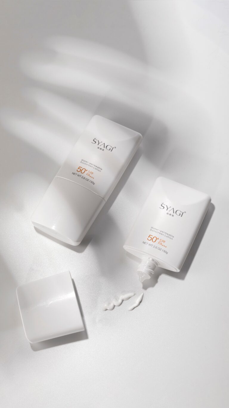 SPF facial sunscreen moisturiser for daily UK sun protection